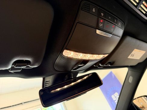 Used 2018 Mercedes-Benz E 300 image 45