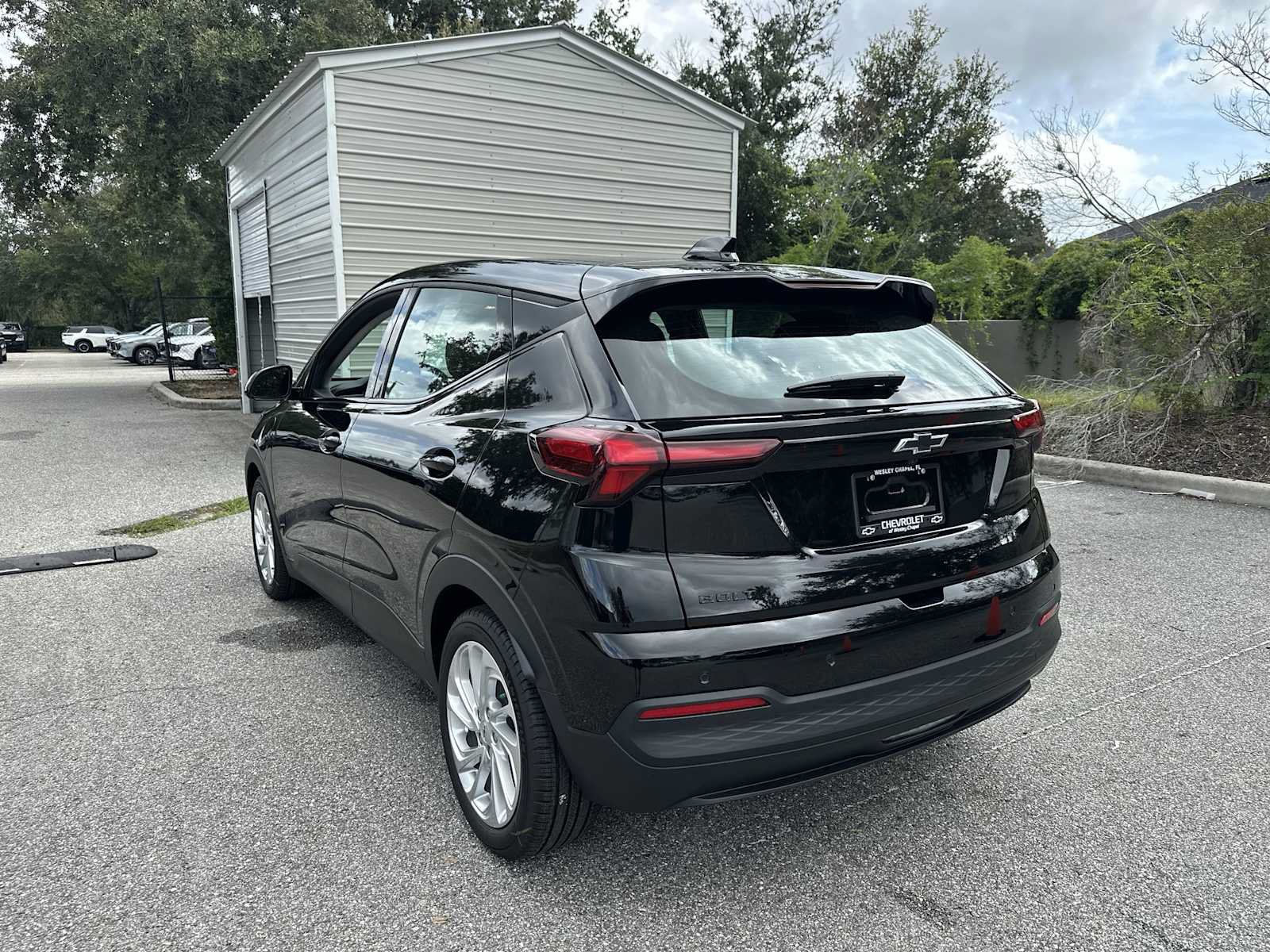 New 2027 Chevrolet Bolt LT w/ Comfort Package FWD image 4