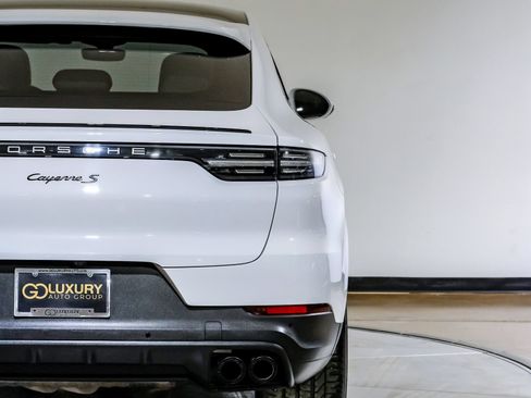 Used 2022 Porsche Cayenne S AWD/4WD image 58