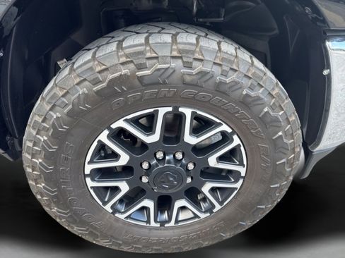 Used 2026 RAM 2500 Limited AWD/4WD image 44
