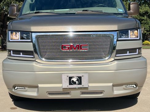 Used 2014 GMC Savana 2500 Extended image 4