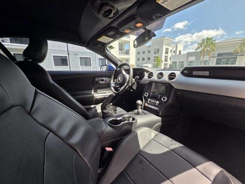 Used 2015 Ford Mustang Premium RWD image 35