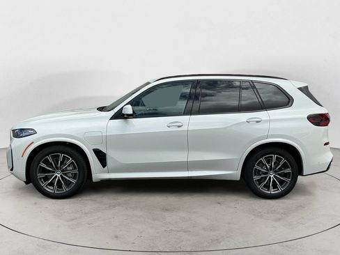 New 2026 BMW X5 xDrive50e AWD/4WD image 4