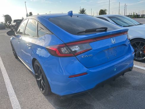 Used 2024 Honda Civic Sport image 4