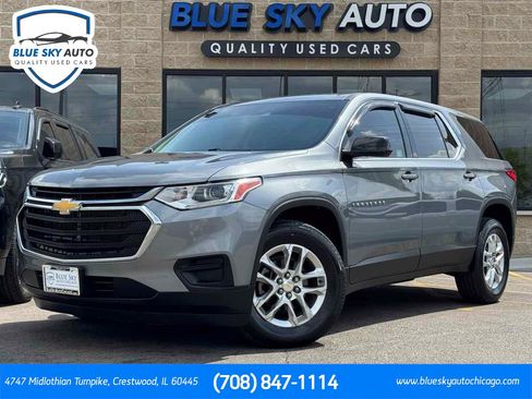 Used 2020 Chevrolet Traverse LS FWD image 1