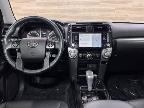 Used 2023 Toyota 4Runner TRD Off-Road Premium image 2