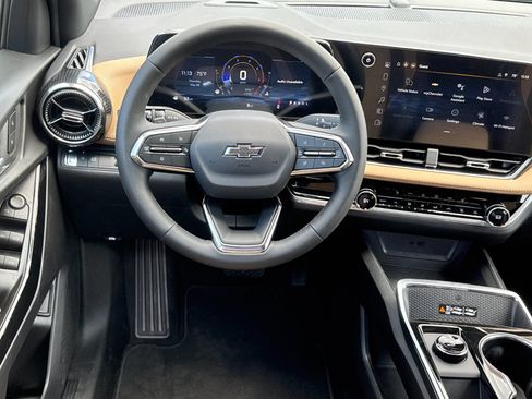New 2026 Chevrolet Equinox ACTIV FWD image 15