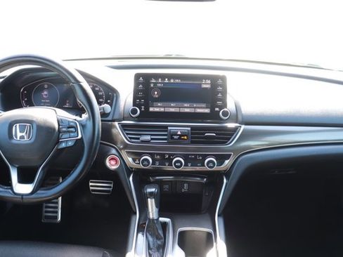 Used 2019 Honda Accord Sport image 15