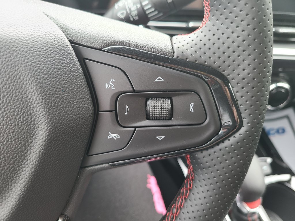 New 2026 Chevrolet Trax RS w/ Driver Confidence Package FWD image 27