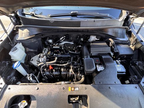 Used 2020 Kia Sorento LX image 60