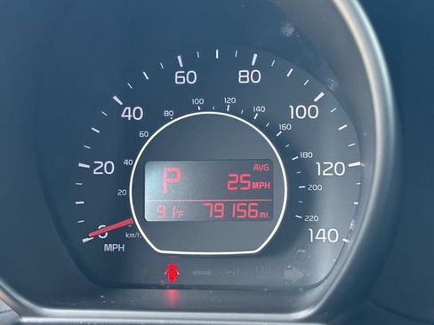 Used 2018 Kia Soul FWD image 14
