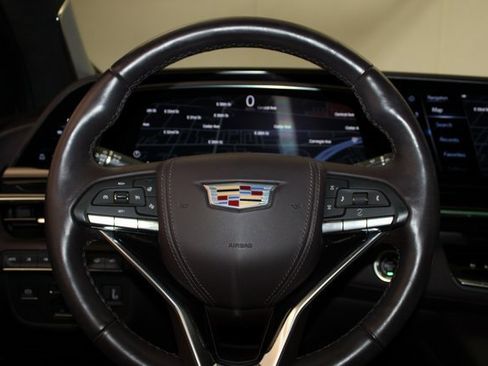 Used 2022 Cadillac Escalade Premium Luxury Platinum image 25