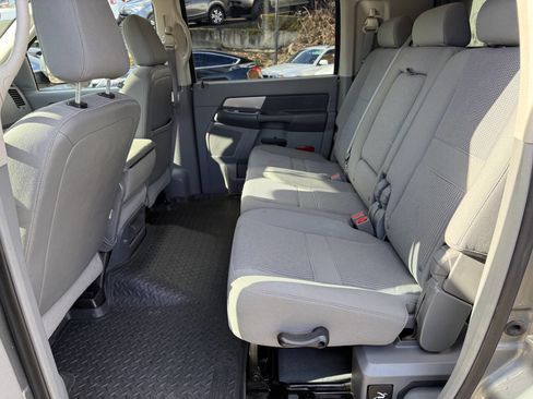 Used 2008 Dodge Ram 3500 Truck SXT image 18