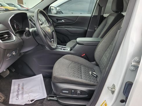 Used 2024 Chevrolet Equinox LT image 20