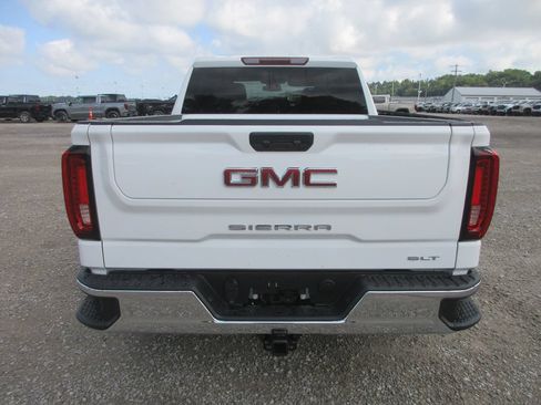 New 2026 GMC Sierra 1500 SLT w/ SLT Premium Package AWD/4WD image 7