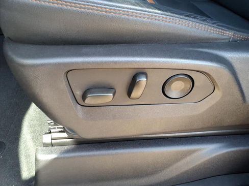 Certified 2024 GMC Sierra 1500 AT4 w/ Technology Package image 6