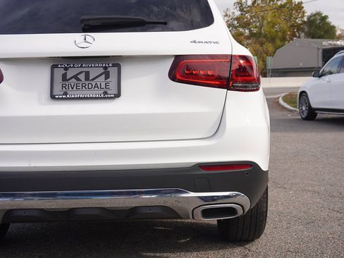 Used 2021 Mercedes-Benz GLC 300 4MATIC image 17