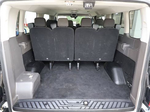 Used 2021 Ford Transit 350 XLT RWD image 6