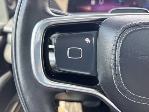 Used 2025 Lincoln Navigator Reserve AWD/4WD image 32