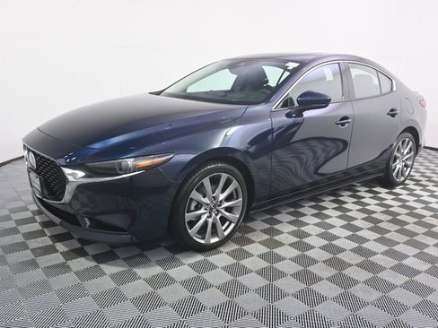 Used 2023 MAZDA MAZDA3 s AWD/4WD image 2