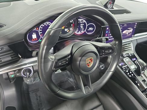 Certified 2023 Porsche Panamera 4 Platinum Edition AWD/4WD image 4