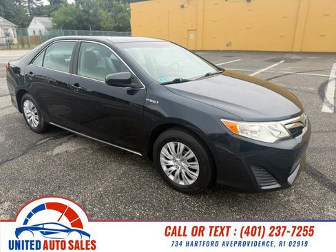 Used 2012 Toyota Camry LE FWD image 7