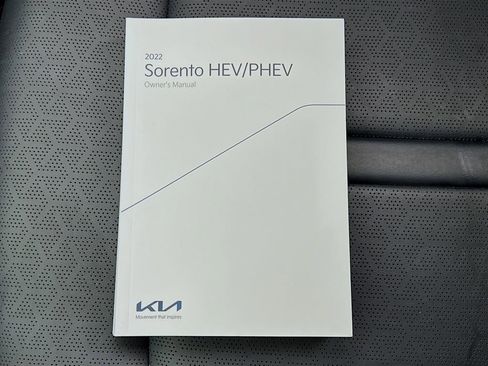 Used 2022 Kia Sorento S image 32