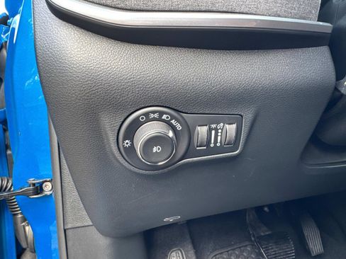 New 2026 Jeep Compass Latitude w/ Driver Assistance Group AWD/4WD image 30