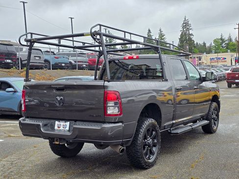 Used 2022 RAM 2500 Big Horn w/ Night Edition AWD/4WD image 8