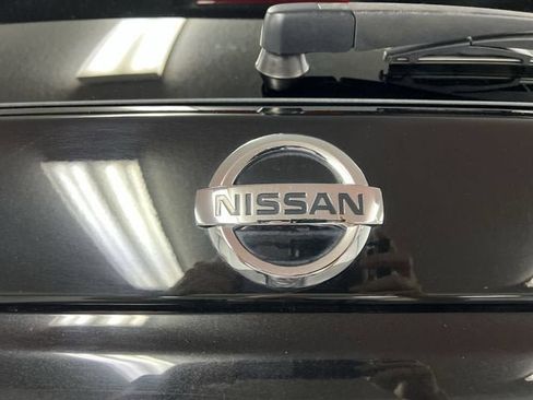 Used 2019 Nissan Murano Platinum FWD image 32