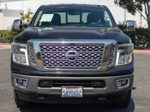 Used 2016 Nissan Titan Platinum Reserve image 2