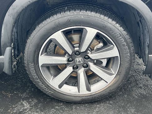 Used 2023 Honda Pilot Elite image 33