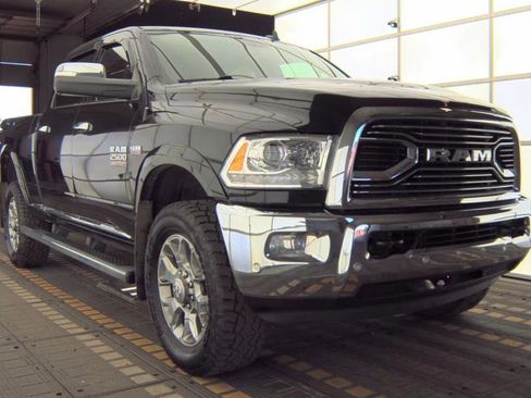 Used 2016 RAM 2500 Limited AWD/4WD image 6