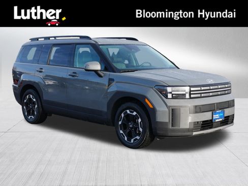Used 2024 Hyundai Santa Fe SEL image 1