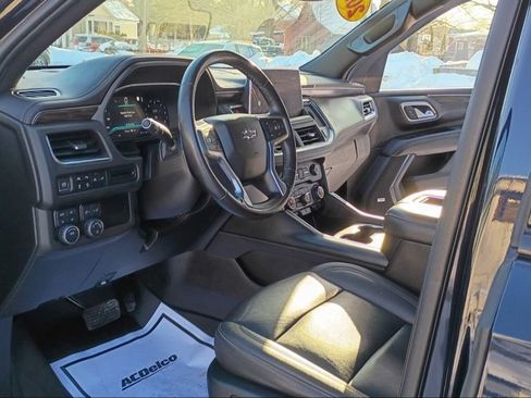 Used 2022 Chevrolet Tahoe Z71 image 10