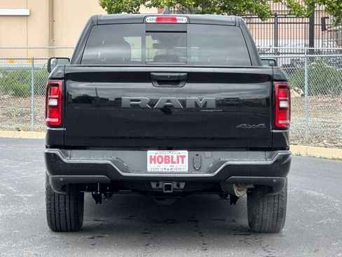 New 2026 RAM 1500 Express AWD/4WD image 4