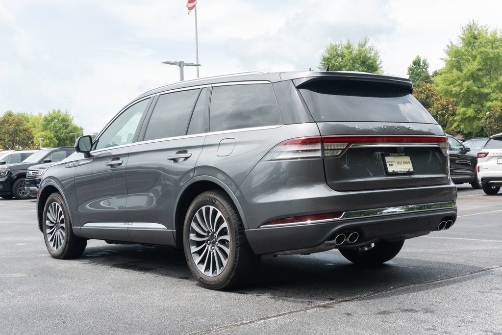 Used 2023 Lincoln Aviator Reserve RWD image 8