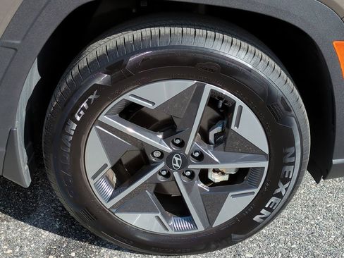 Certified 2025 Hyundai Tucson SEL image 11