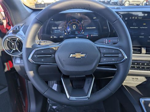 New 2026 Chevrolet Equinox LT w/ Convenience Package II image 22