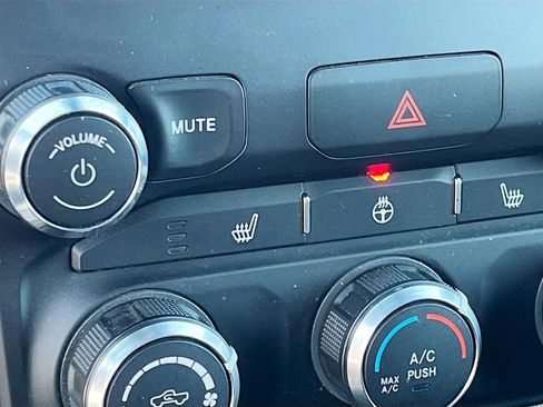 Used 2019 RAM 1500 Sport w/ Bed Utility Group AWD/4WD image 19