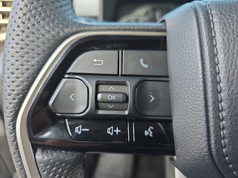 Used 2023 Toyota Tundra SR5 image 17