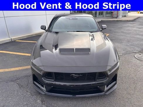 Used 2024 Ford Mustang Dark Horse image 10