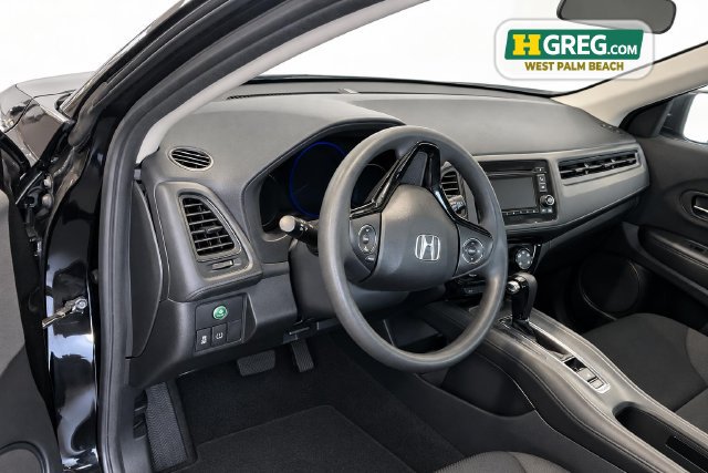 Used 2019 Honda HR-V LX image 10