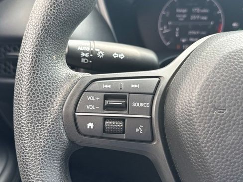 Certified 2023 Honda HR-V LX image 13