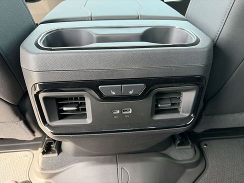 New 2026 GMC Sierra 1500 AT4 AWD/4WD image 30