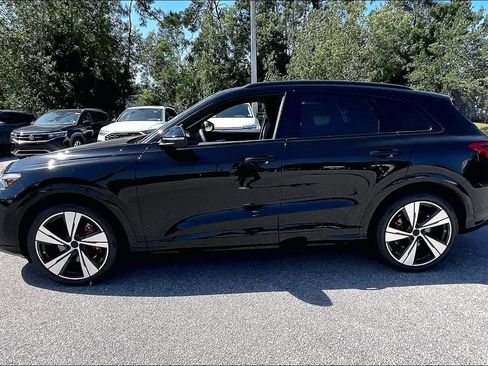 New 2026 Audi SQ5 Premium Plus AWD/4WD image 8