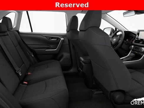New 2025 Toyota RAV4 XLE image 16