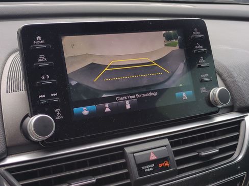 Used 2018 Honda Accord Sport image 23