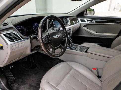 Used 2016 Hyundai Genesis 3.8 AWD/4WD image 3