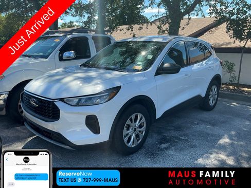 Used 2024 Ford Escape Active FWD image 1